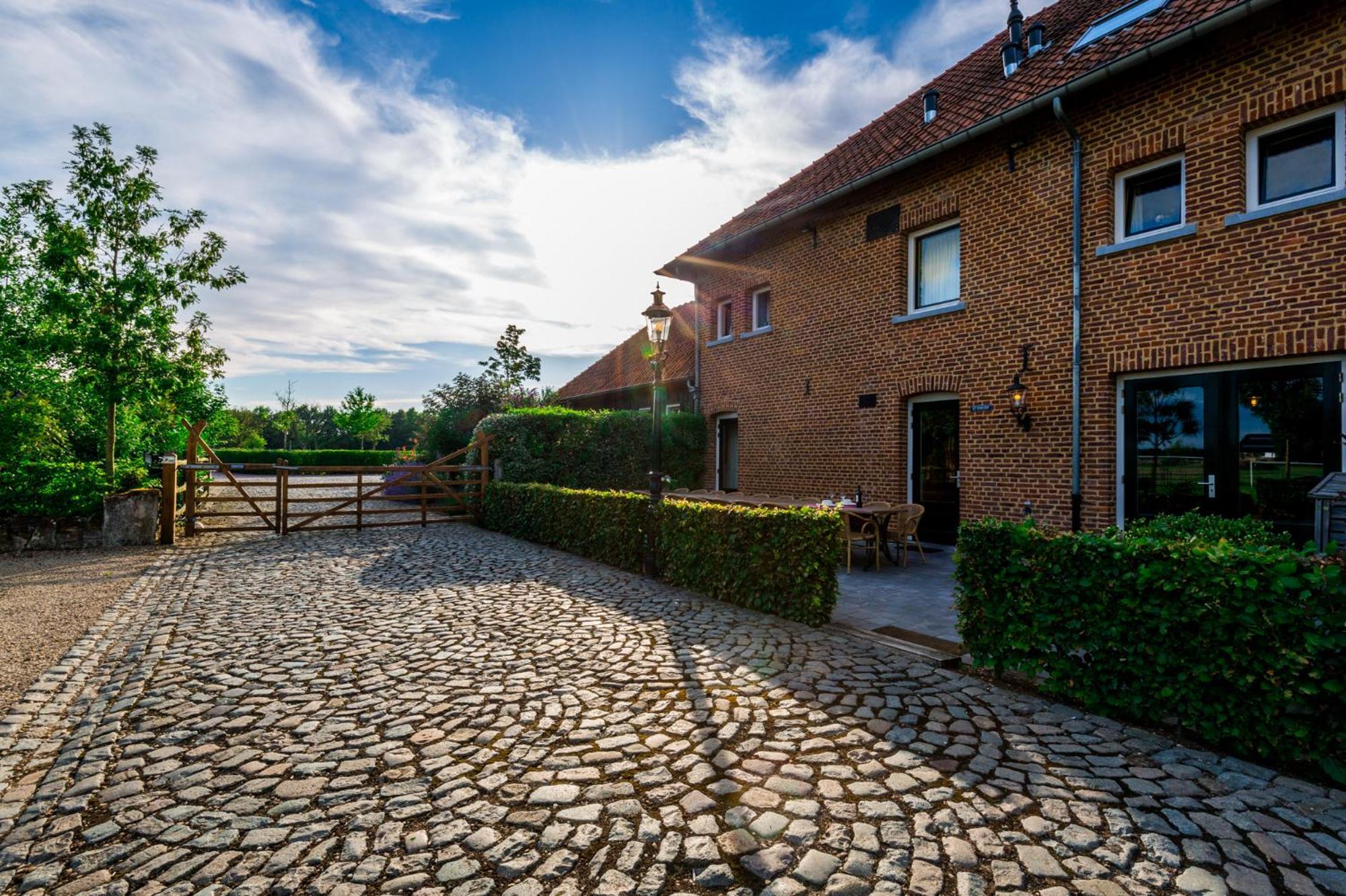 Auberge De Smockelaer Heijenrath Luaran gambar